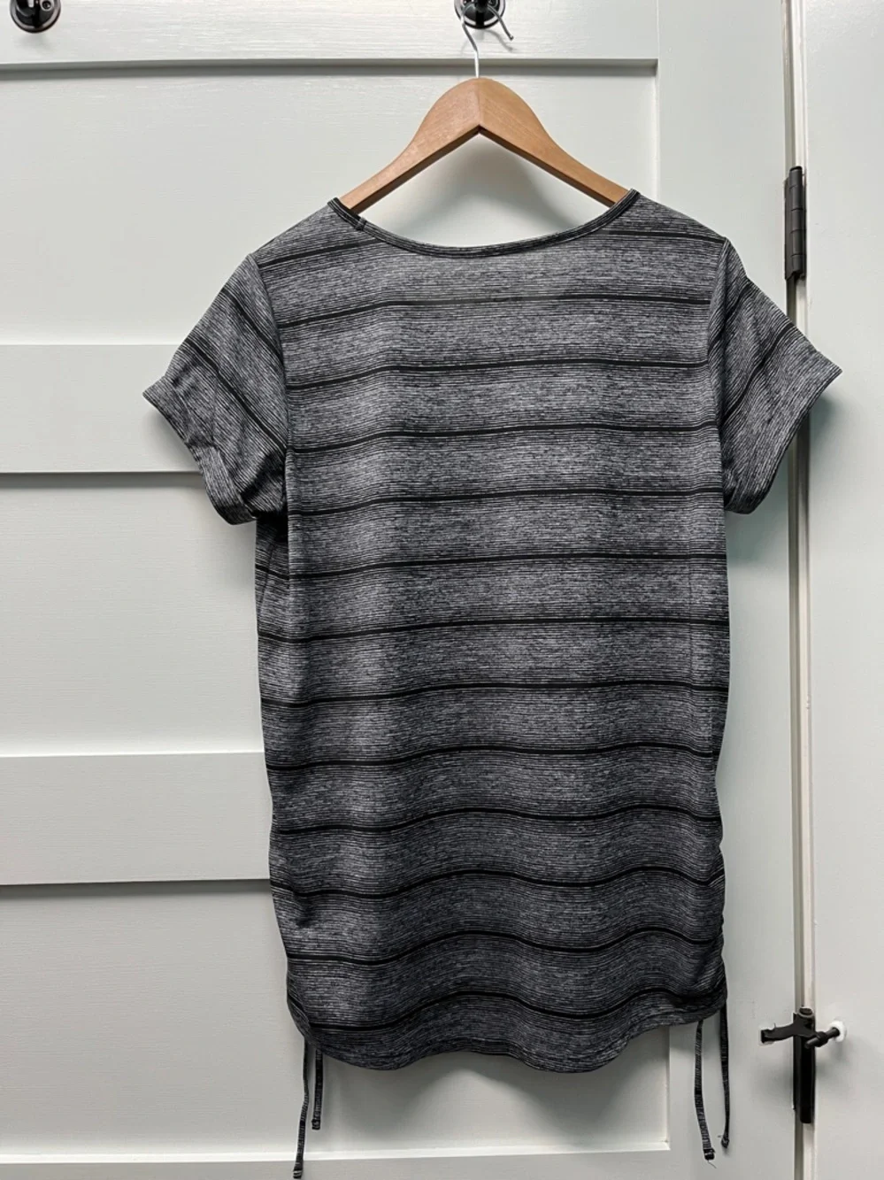 Made For Life Black & Gray Active Set Top & Capri Pants Size Large - Picture 6 of 10